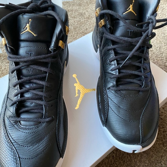 Jordan 12 Retro Black\Metallic Gold-White (W) - Picture 9 of 11